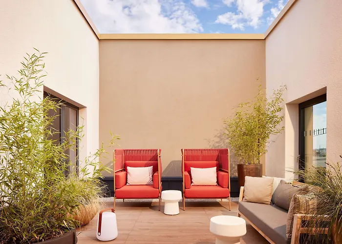 Adina Hotel apartamentowy 4*