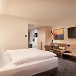 Adina Apartmanhotel