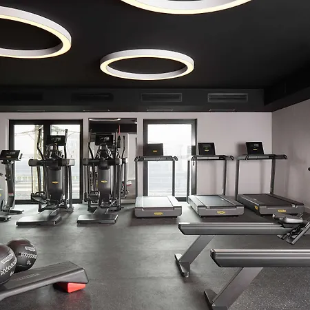 Apartmanhotel Adina 4*