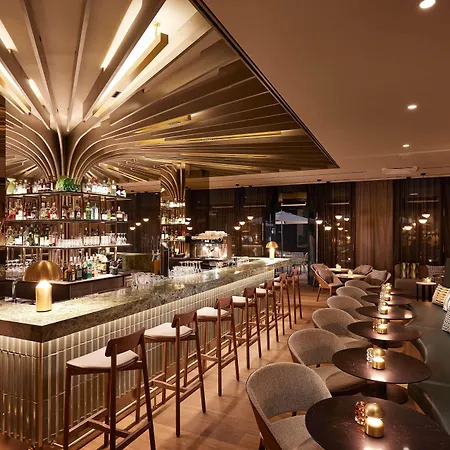 Adina Apartmanhotel 4*