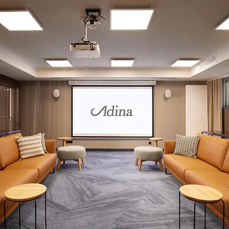 Adina Lägenhetshotell Düsseldorf