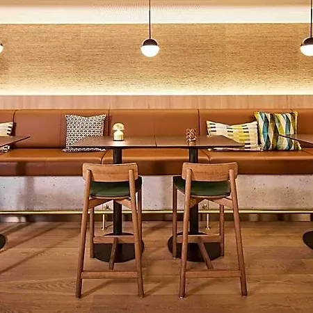 Adina Aparthotel