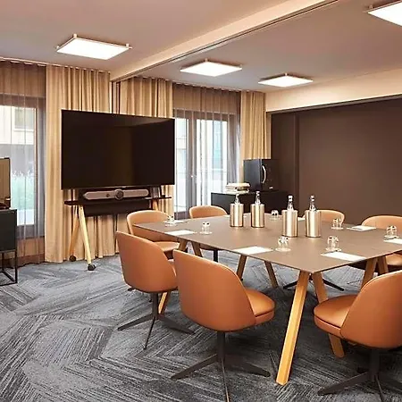 Adina 4* Düsseldorf