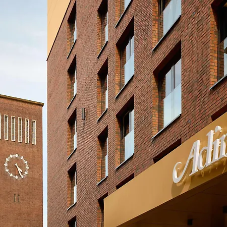 Adina Aparthotel 4*